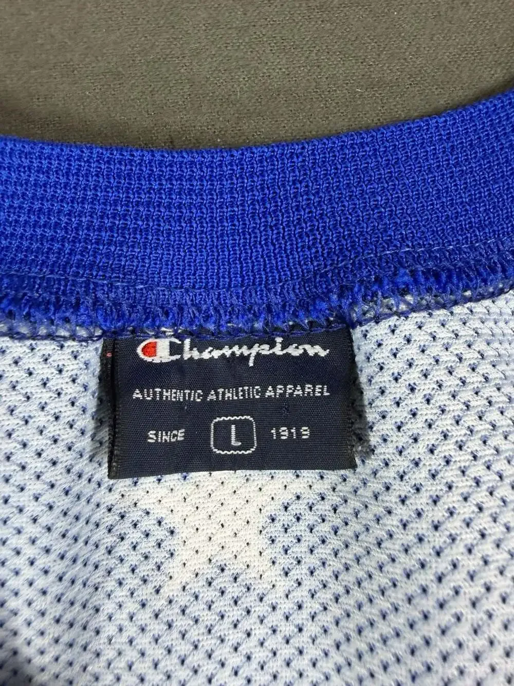 Vintage Champion NBA Dallas Mavericks Dirk Nowitzki #41 Away Jersey Size L